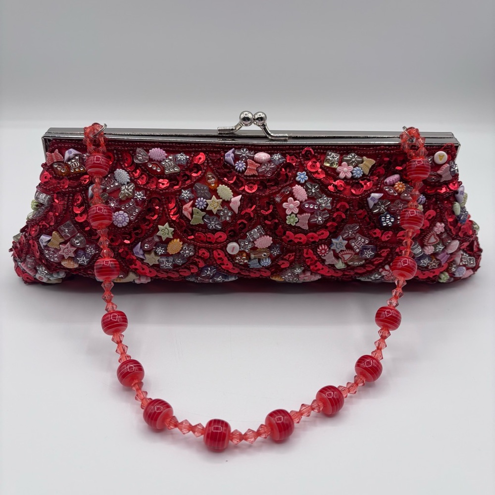 SOLD-Red Beaded Sequin Floral Kiss Lock Clutch Top Handle Women's Handbag